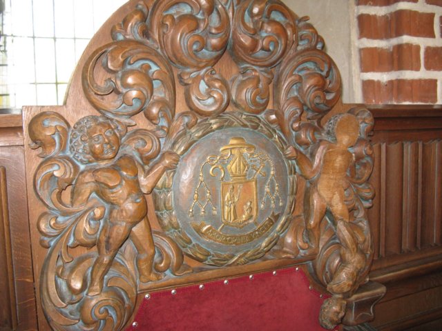zamekbierzgowski3.jpg