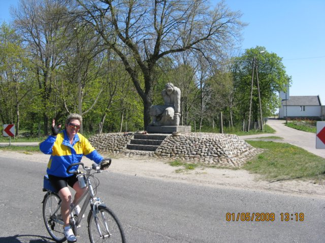 ivmajwka2009038.jpg