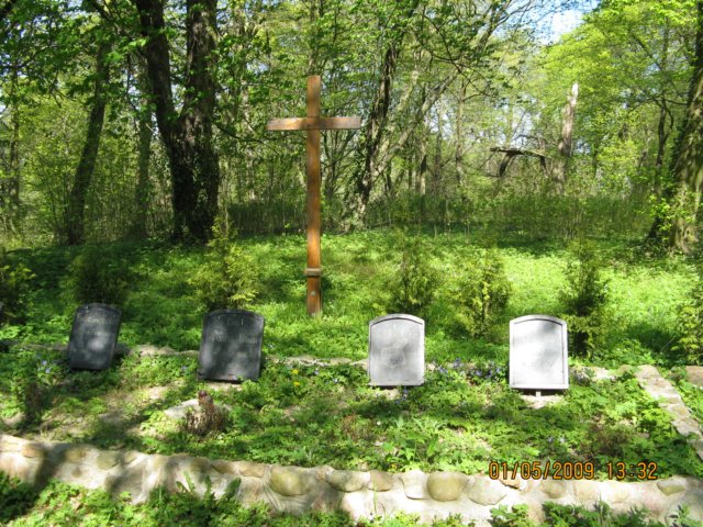 ivmajwka2009041.jpg