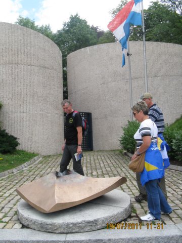 viizlotuectmarcheenfamennebelgia143.jpg